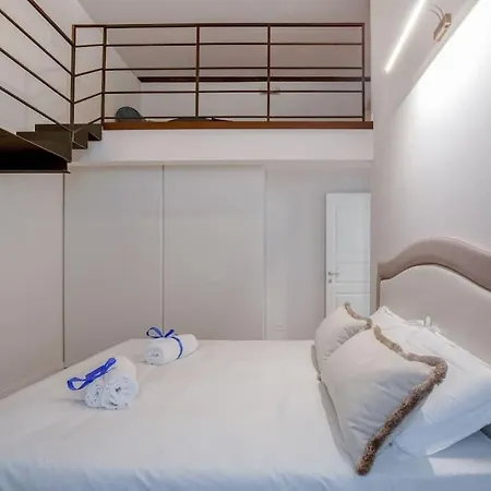 Servi Deluxe Apartment *