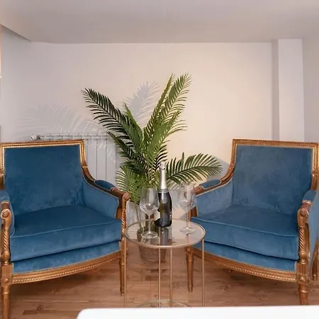 Servi Deluxe Lejlighed
